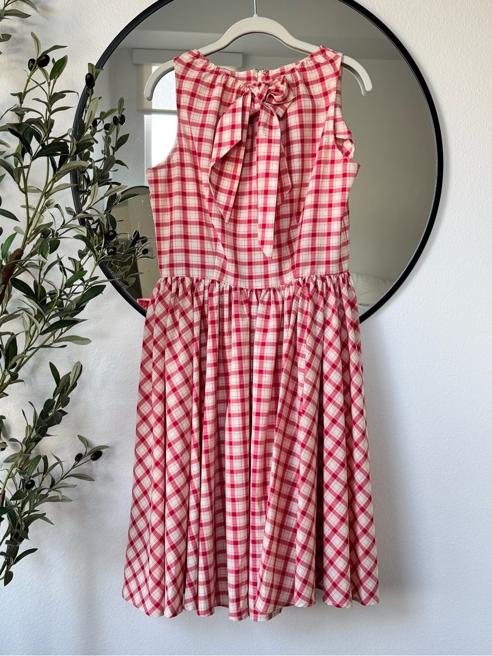 Unique Vintage Red and Cream Gingham Tie-Front Dress L